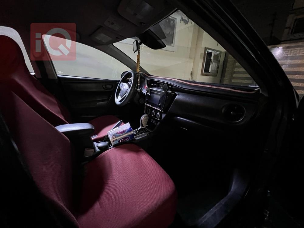 تۆیۆتا کۆرۆلا